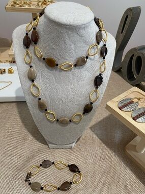 Gold-Link Brown Agate Beaded Necklace and Bracelet Set